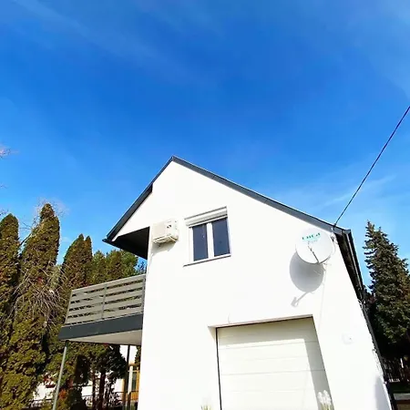 Maria Full House Balatonmariafurdo