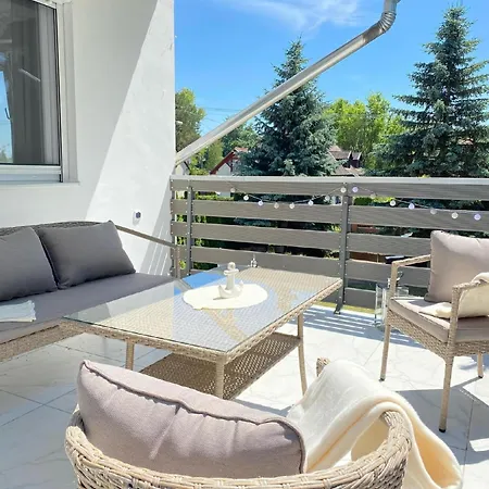 Maria Full House Balatonmáriafürdő